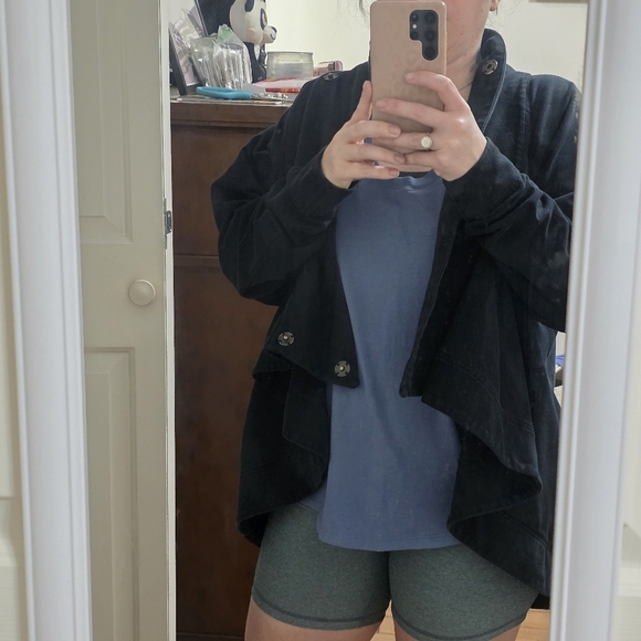 Lululemon Wrap Oversized Jacket Size 6 - Picture 11 of 12